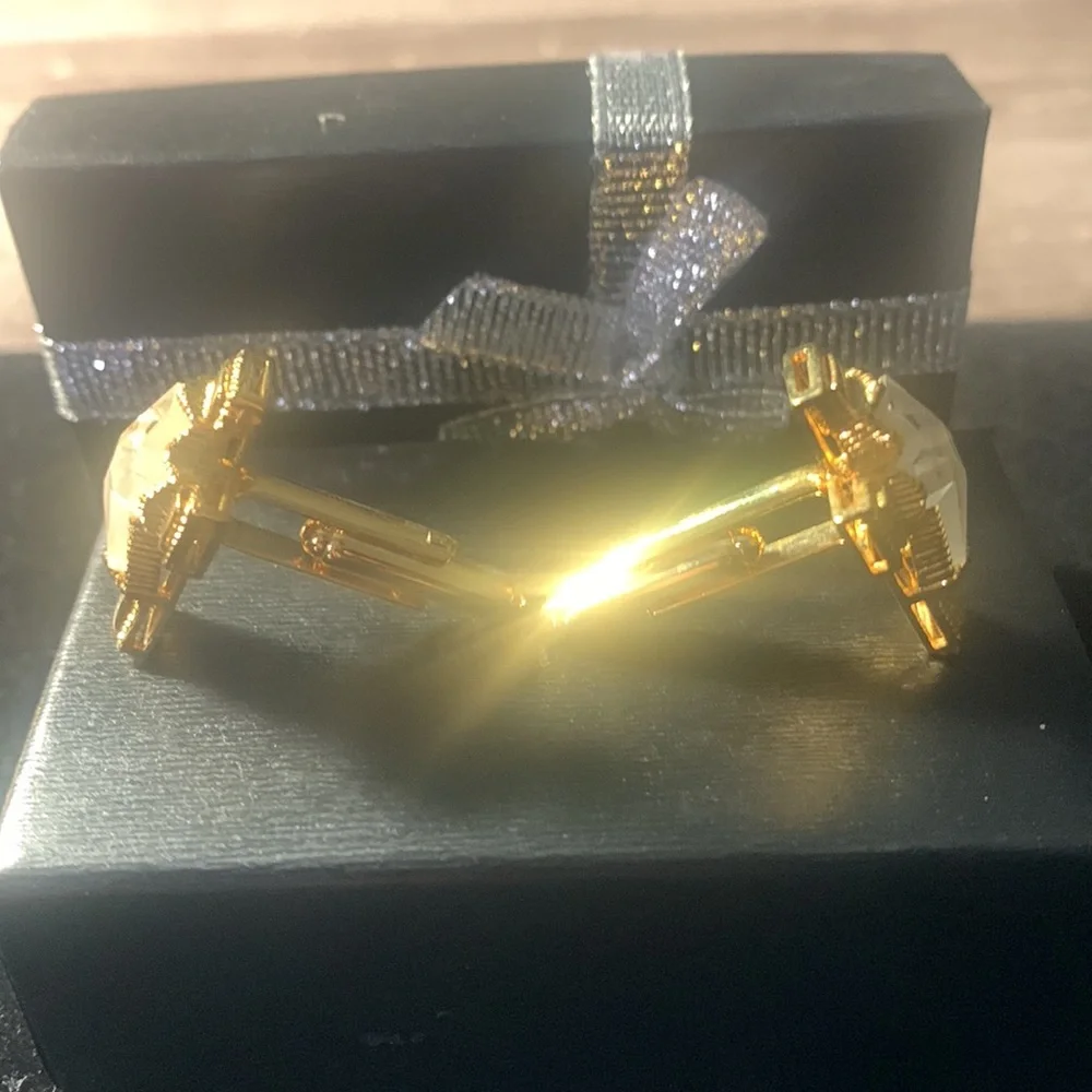 Gold Colored Cross Cuff Links